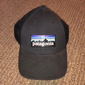 Patagonia Black Cap